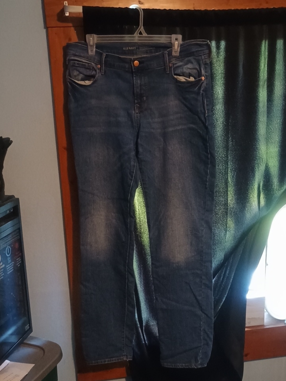 Old Navy Women's Dark Wash Straight-Leg Jeans